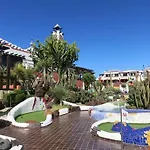 Sunny Sea View Center Of Americas