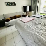 Sunny Sea View Center Of Americas Appartement