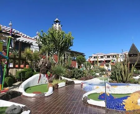 Sunny Sea View Center Of Americas