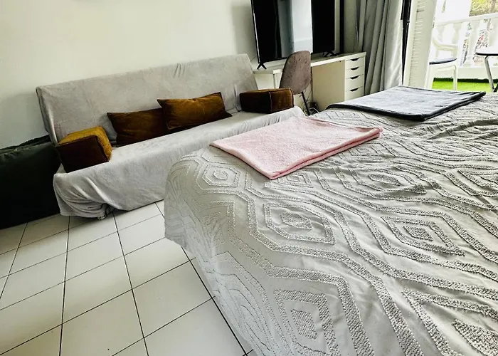 Sunny Sea View Center Of Americas Appartement